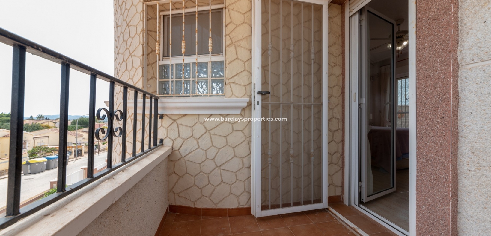 Wederverkoop - Vrijstaande Villa - Urb. La Marina