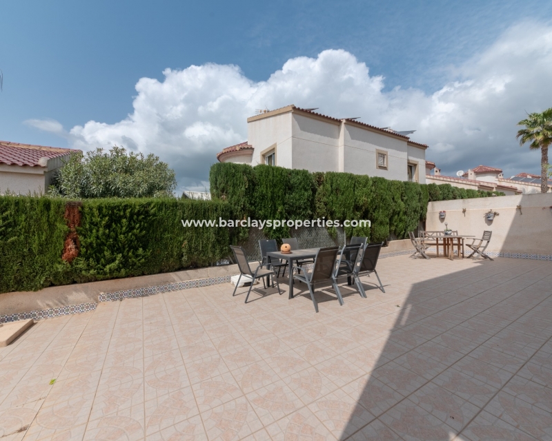 Wederverkoop - Vrijstaande Villa - Urb. La Marina