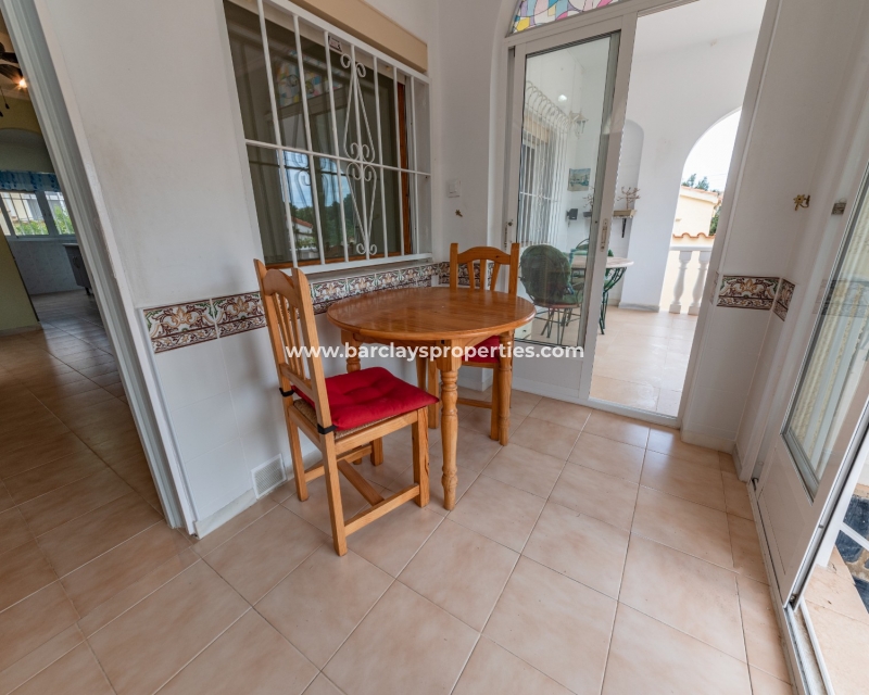 Wederverkoop - Vrijstaande Villa - Urb. La Marina