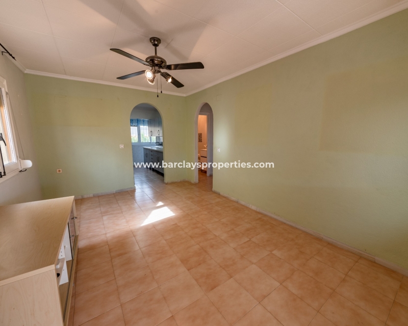 Wederverkoop - Vrijstaande Villa - Urb. La Marina