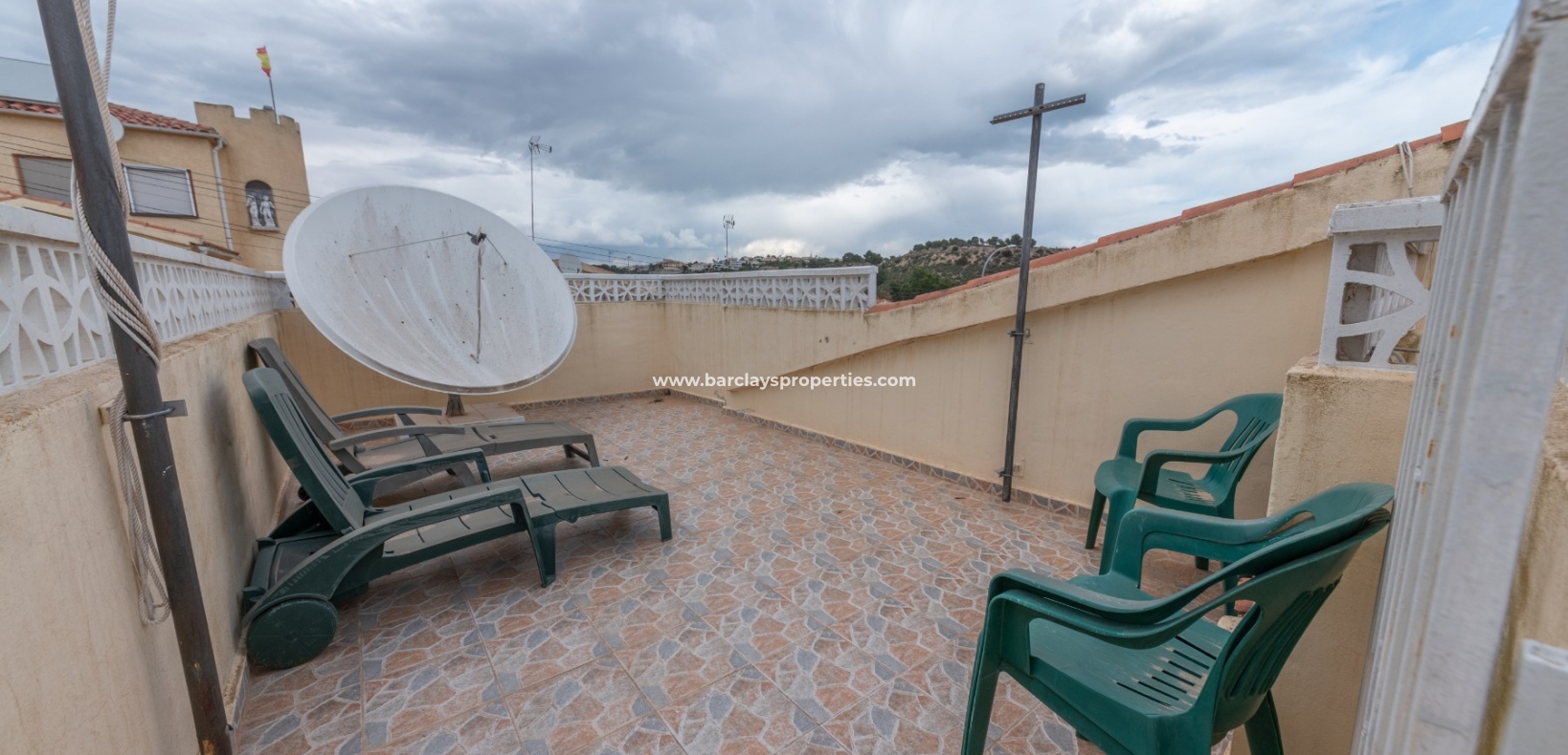 Wederverkoop - Vrijstaande Villa - Urb. La Marina