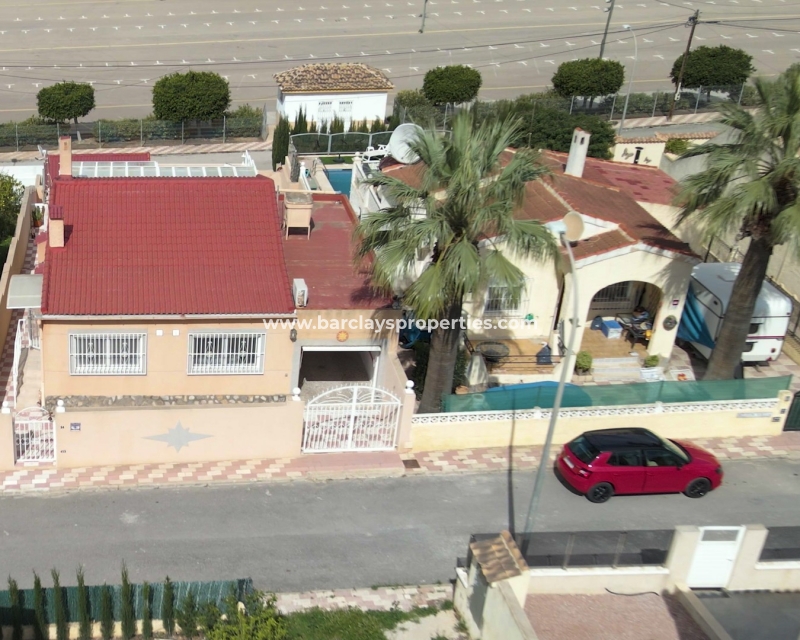 Wederverkoop - Vrijstaande Villa - Urb. La Marina