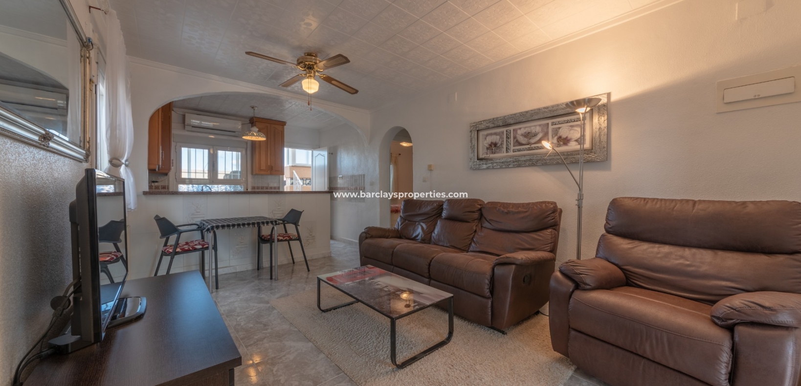 Wederverkoop - Vrijstaande Villa - Urb. La Marina