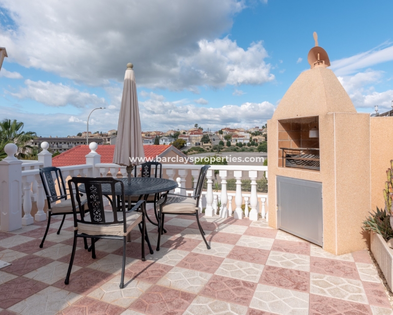 Wederverkoop - Vrijstaande Villa - Urb. La Marina