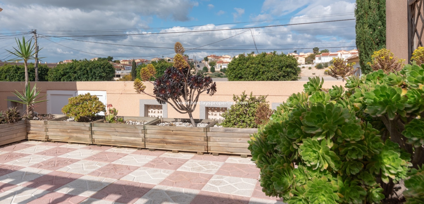 Wederverkoop - Vrijstaande Villa - Urb. La Marina