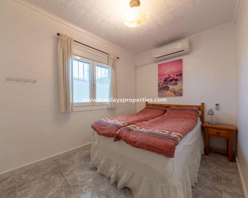 Wederverkoop - Vrijstaande Villa - Urb. La Marina