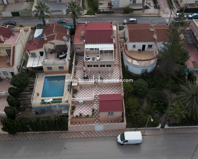 Wederverkoop - Vrijstaande Villa - Urb. La Marina