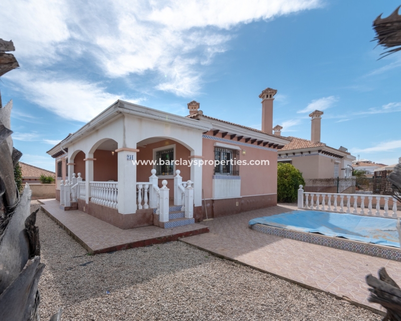 Wederverkoop - Vrijstaande Villa - Urb. La Marina