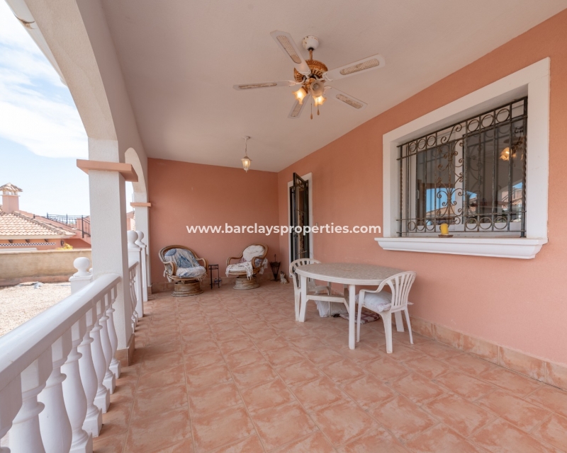 Wederverkoop - Vrijstaande Villa - Urb. La Marina