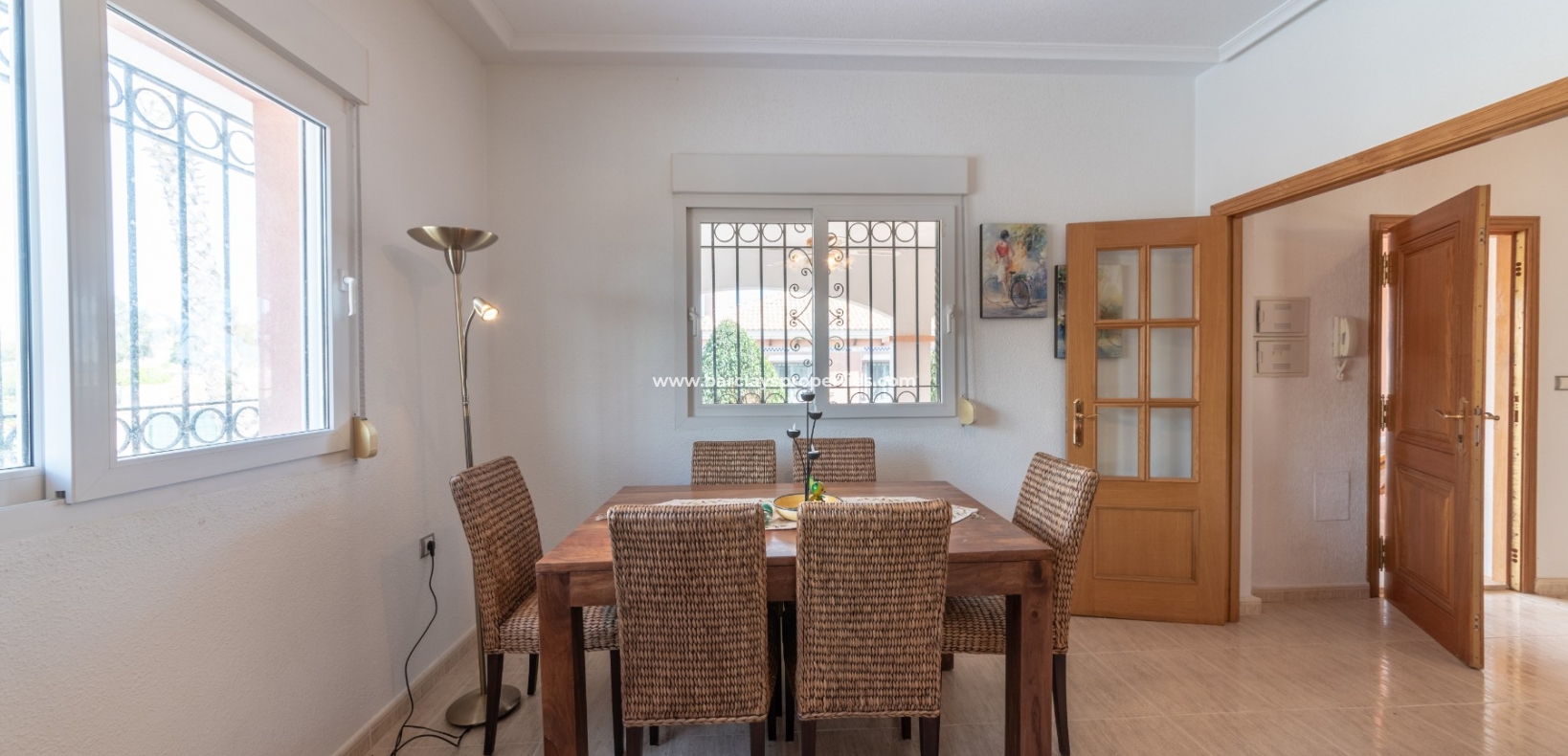 Wederverkoop - Vrijstaande Villa - Urb. La Marina