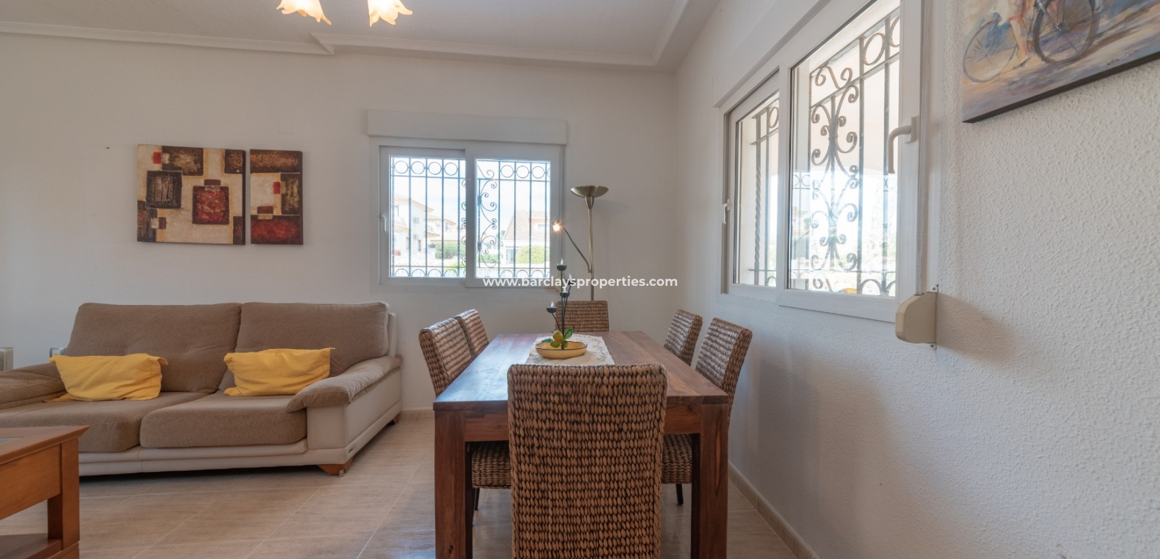 Wederverkoop - Vrijstaande Villa - Urb. La Marina