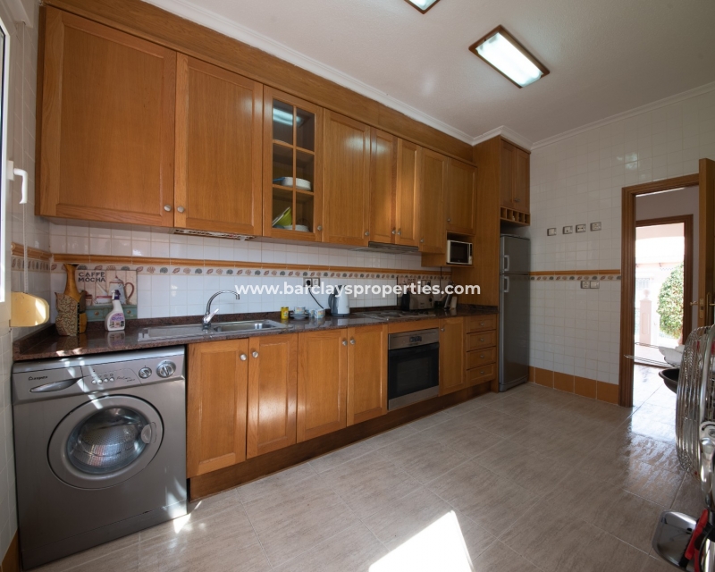 Wederverkoop - Vrijstaande Villa - Urb. La Marina