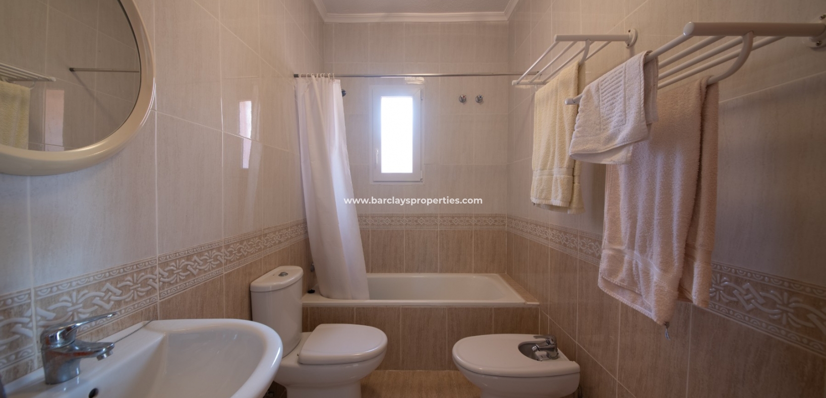 Wederverkoop - Vrijstaande Villa - Urb. La Marina