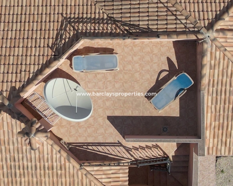 Wederverkoop - Vrijstaande Villa - Urb. La Marina