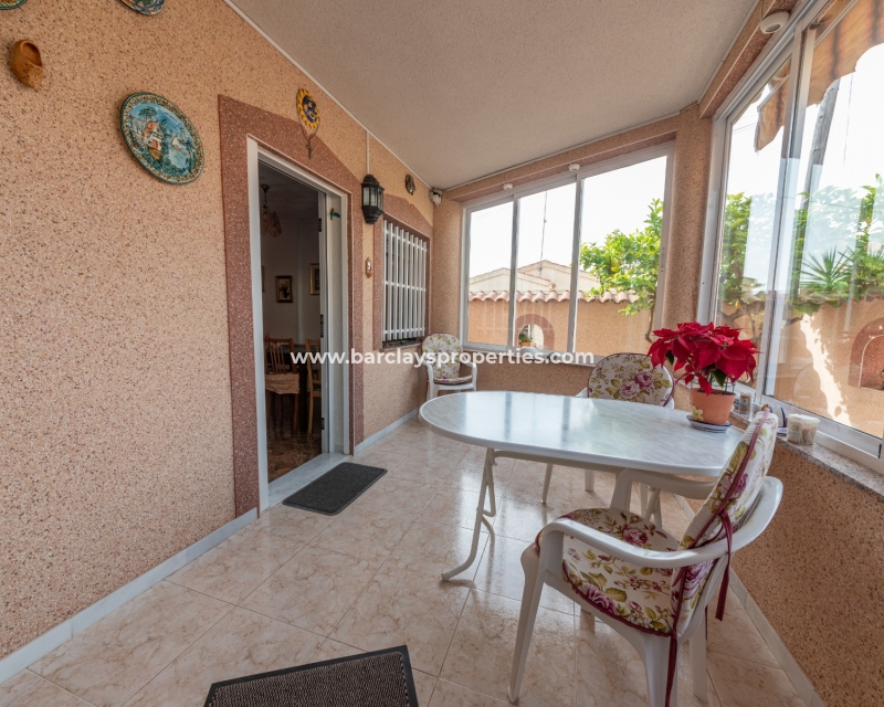 Wederverkoop - Vrijstaande Villa - Urb. La Marina