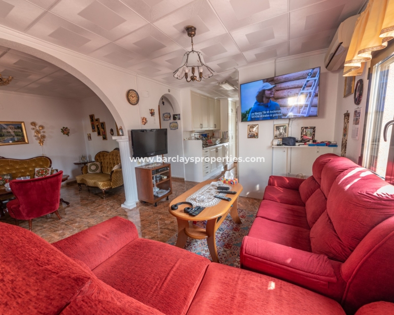 Wederverkoop - Vrijstaande Villa - Urb. La Marina