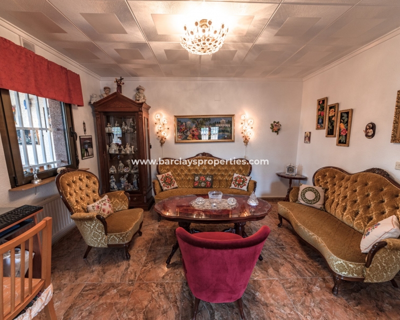 Wederverkoop - Vrijstaande Villa - Urb. La Marina