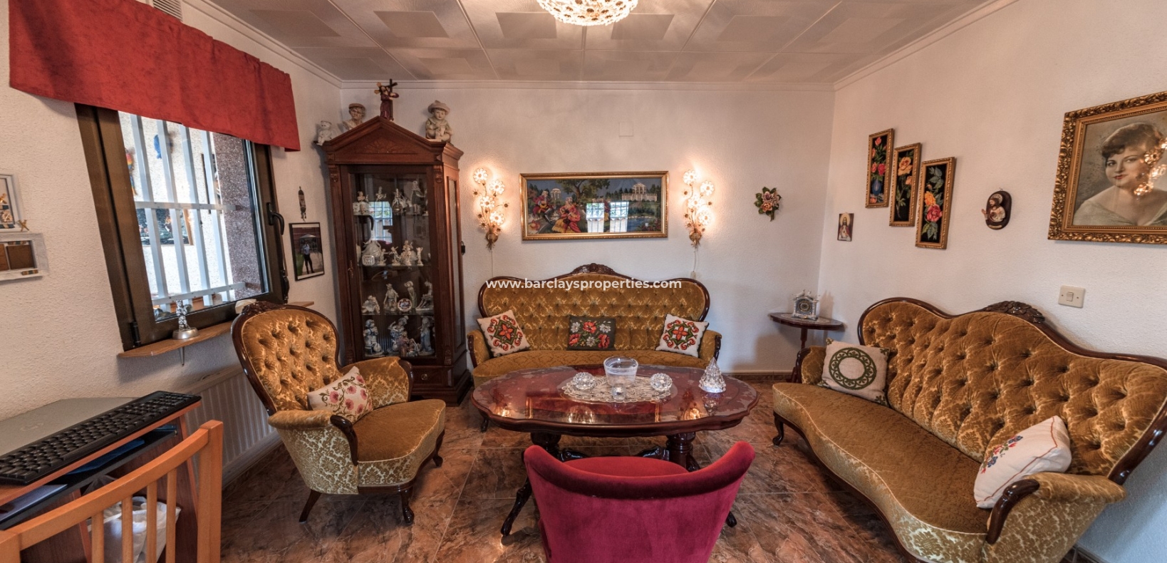 Wederverkoop - Vrijstaande Villa - Urb. La Marina