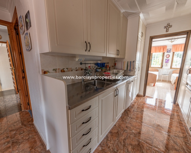 Wederverkoop - Vrijstaande Villa - Urb. La Marina