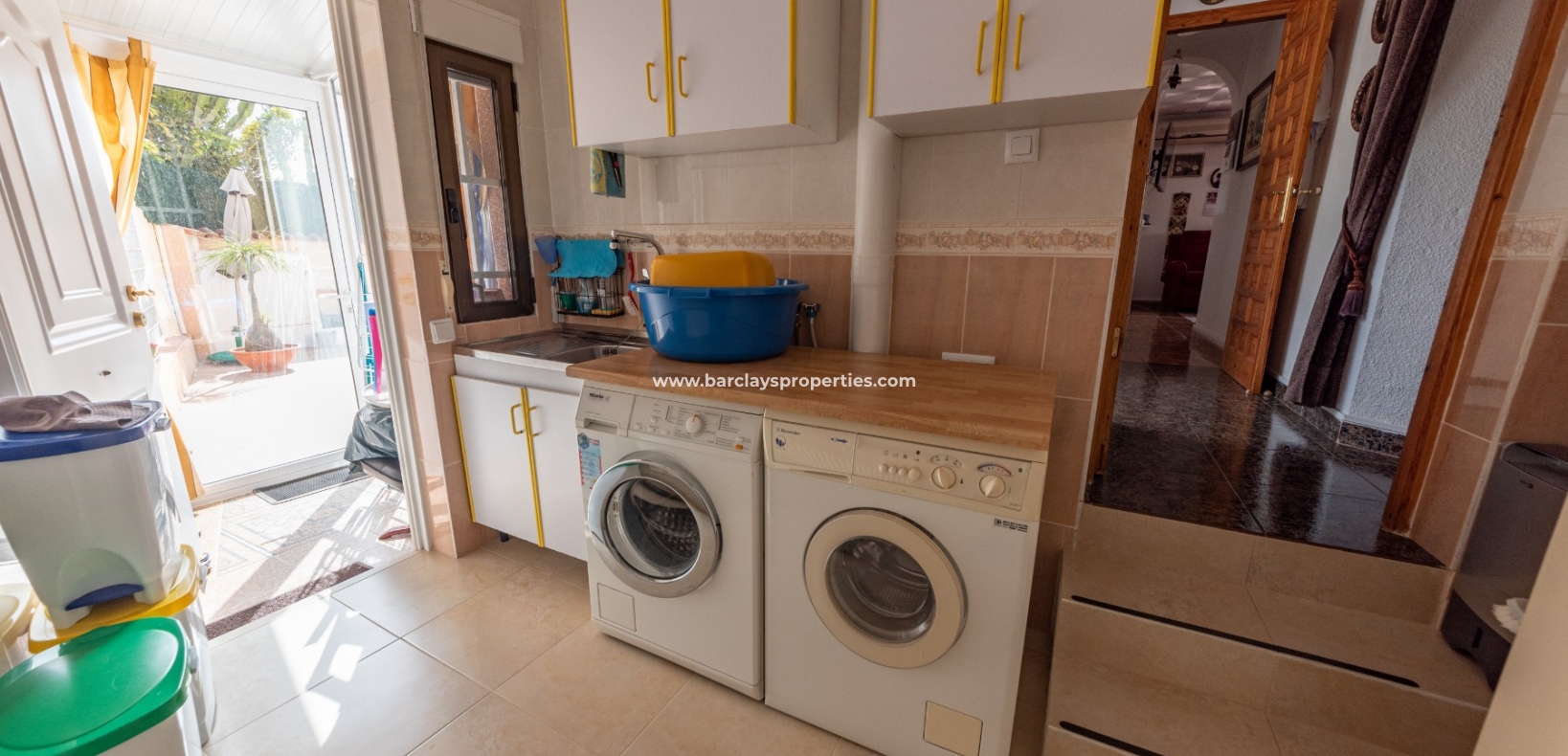 Wederverkoop - Vrijstaande Villa - Urb. La Marina