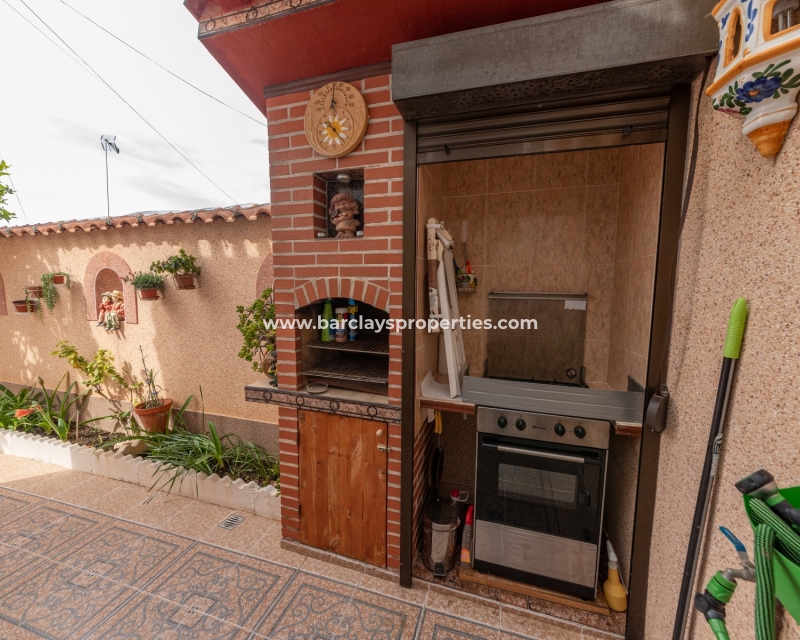 Wederverkoop - Vrijstaande Villa - Urb. La Marina