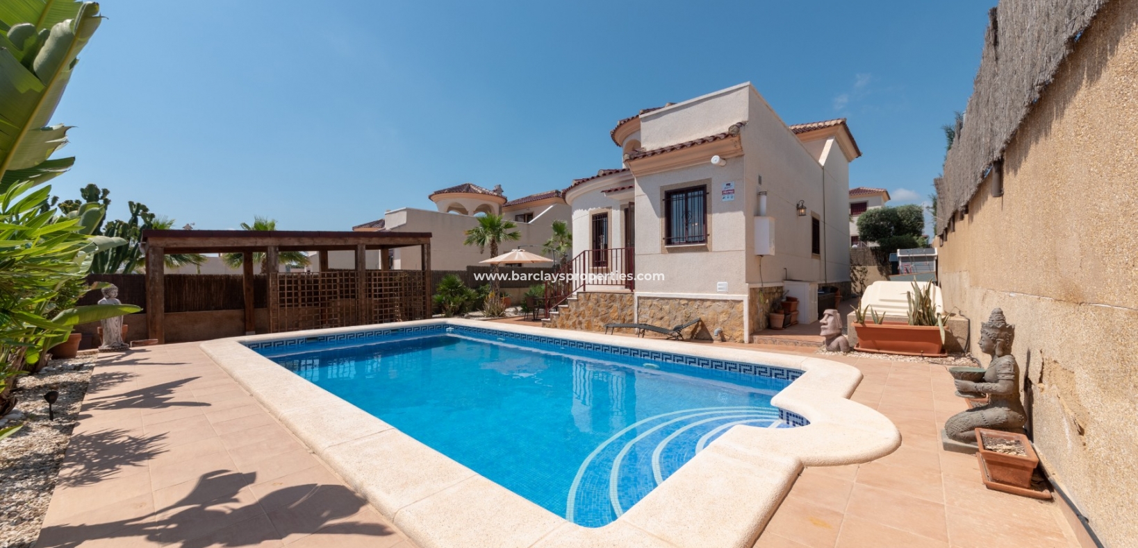 Wederverkoop - Vrijstaande Villa - Urb. La Marina