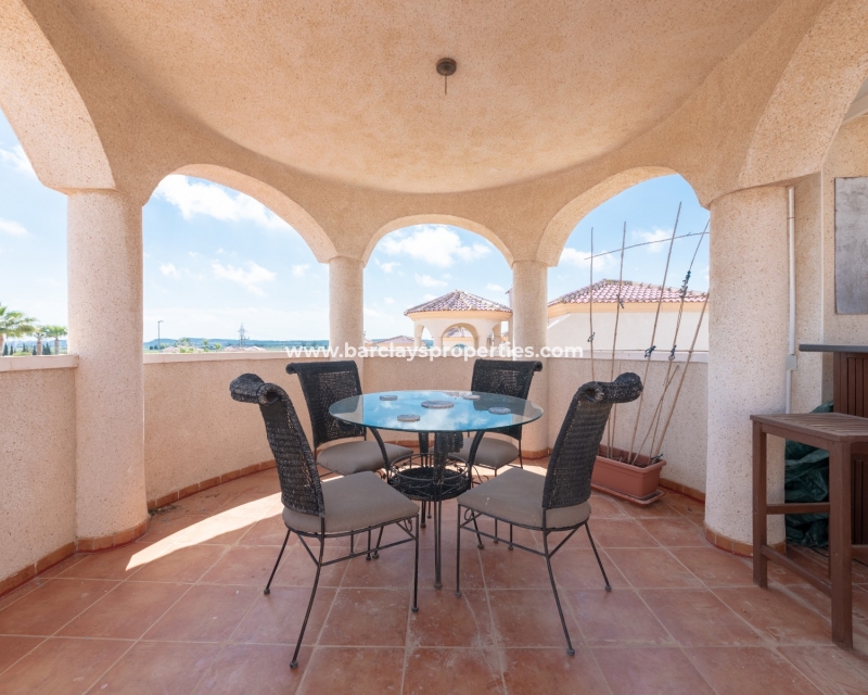 Wederverkoop - Vrijstaande Villa - Urb. La Marina