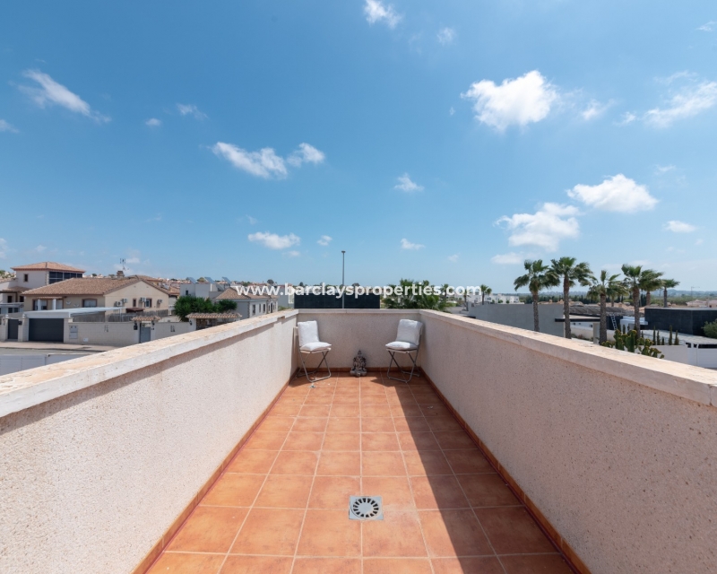 Wederverkoop - Vrijstaande Villa - Urb. La Marina