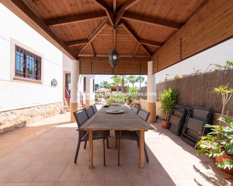 Wederverkoop - Vrijstaande Villa - Urb. La Marina