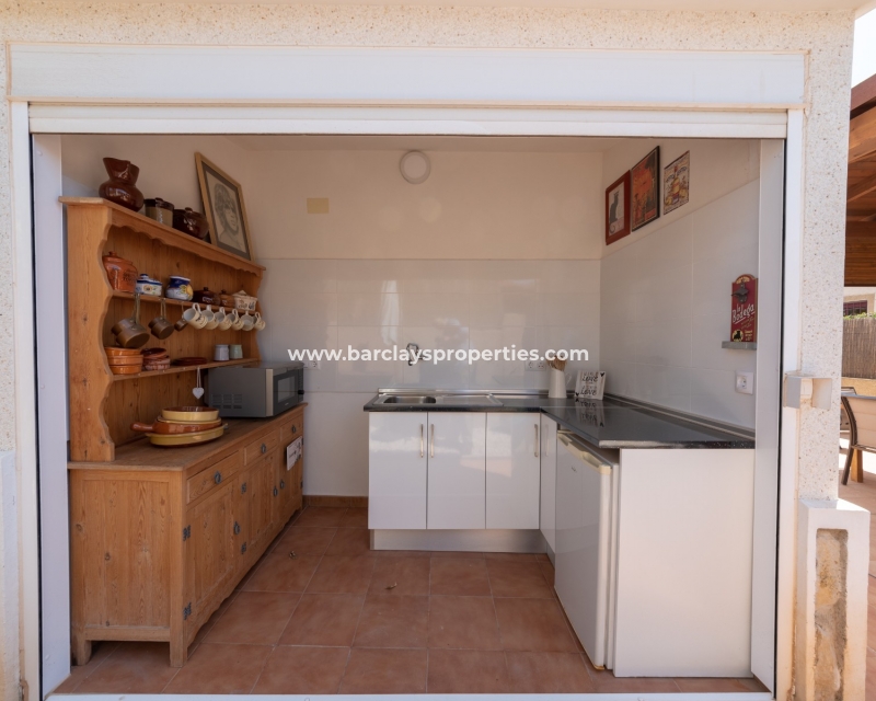 Wederverkoop - Vrijstaande Villa - Urb. La Marina