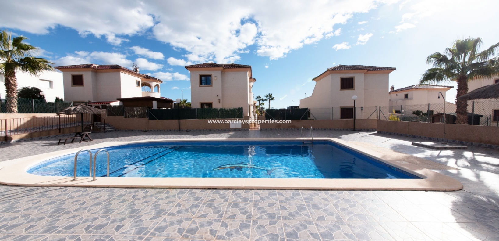 Wederverkoop - Vrijstaande Villa - Urb. La Marina