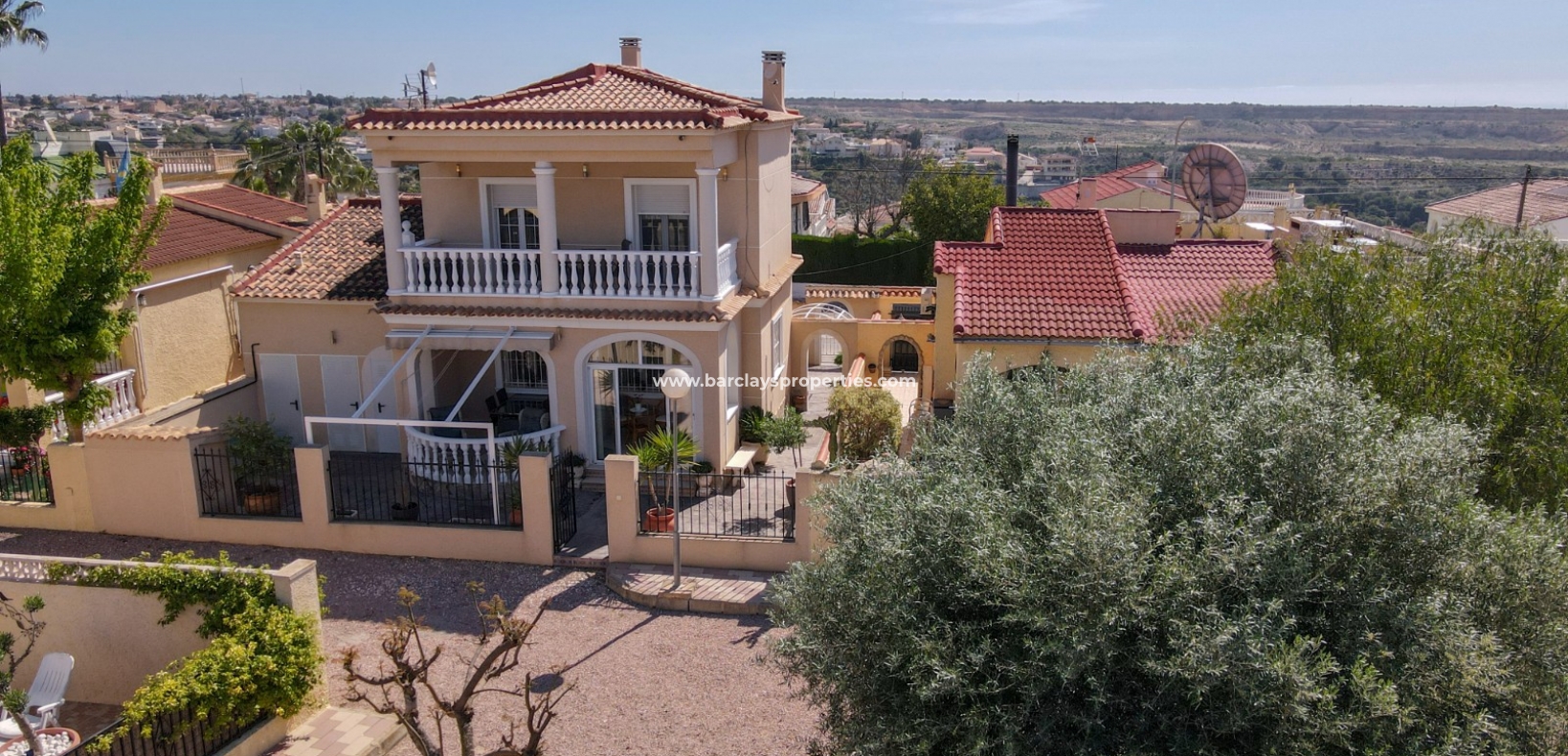 Wederverkoop - Vrijstaande Villa - Urb. La Marina