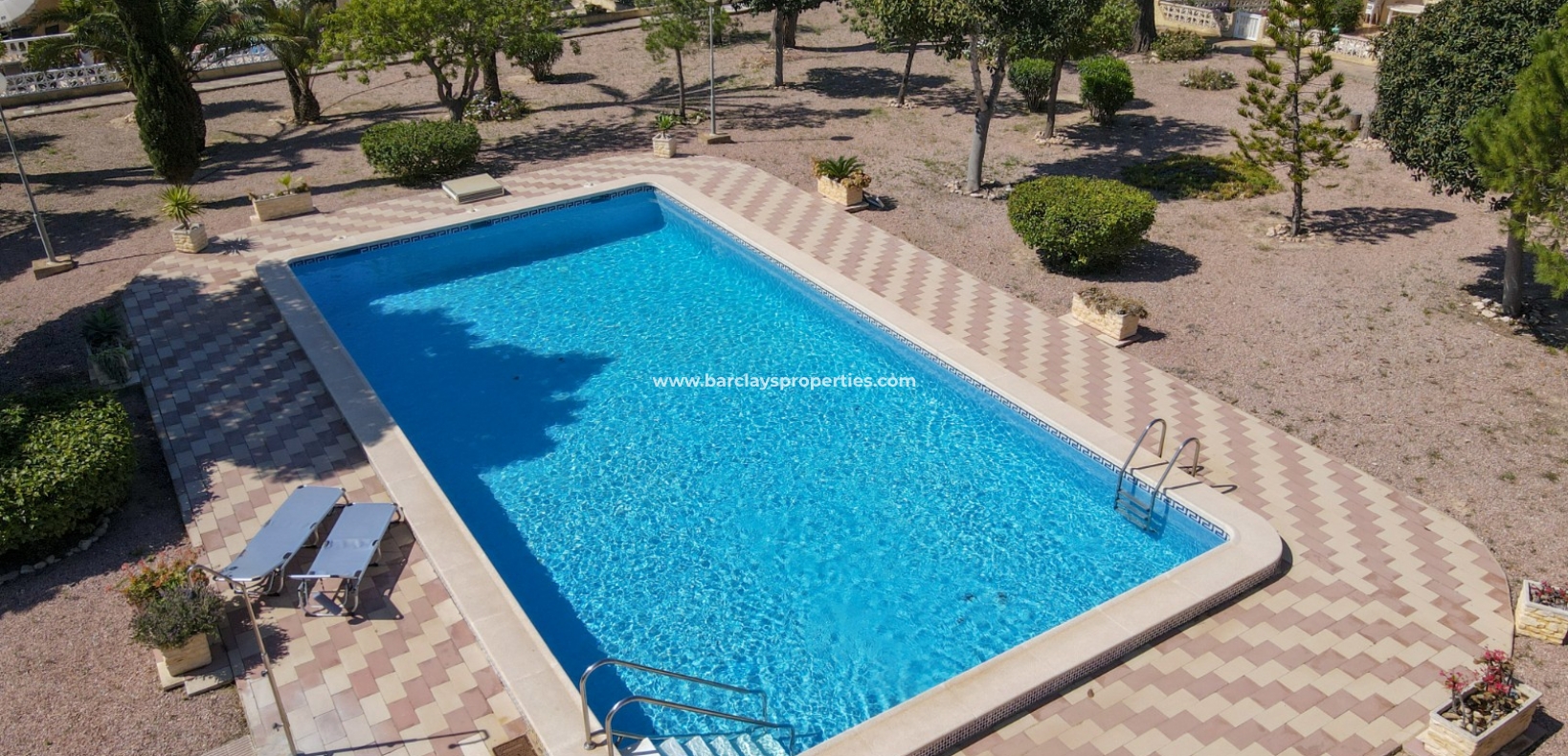 Wederverkoop - Vrijstaande Villa - Urb. La Marina