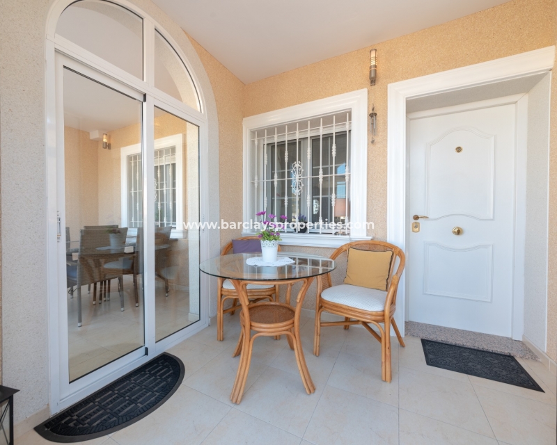 Wederverkoop - Vrijstaande Villa - Urb. La Marina