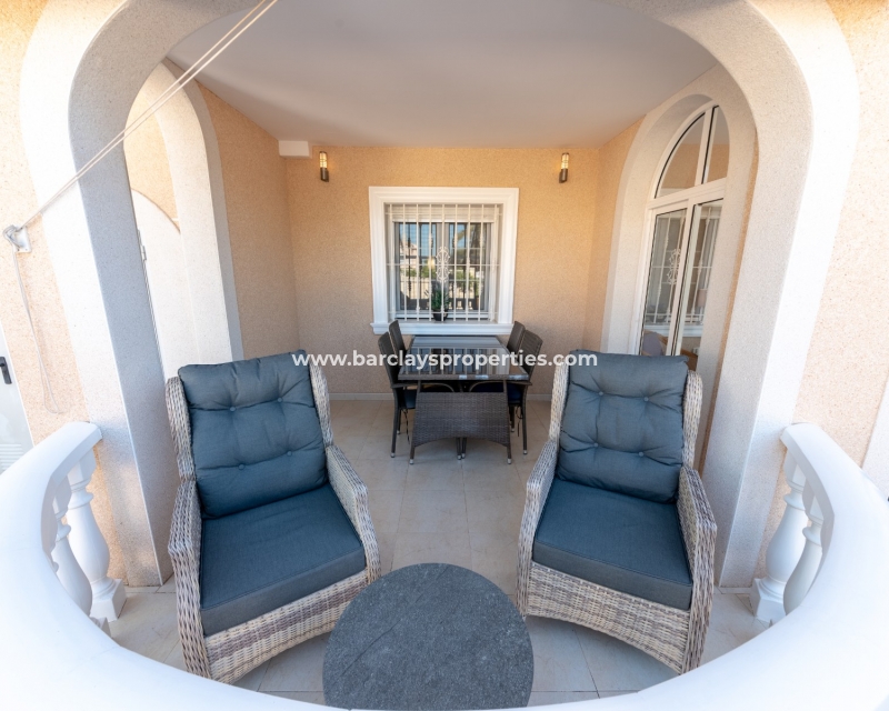 Wederverkoop - Vrijstaande Villa - Urb. La Marina