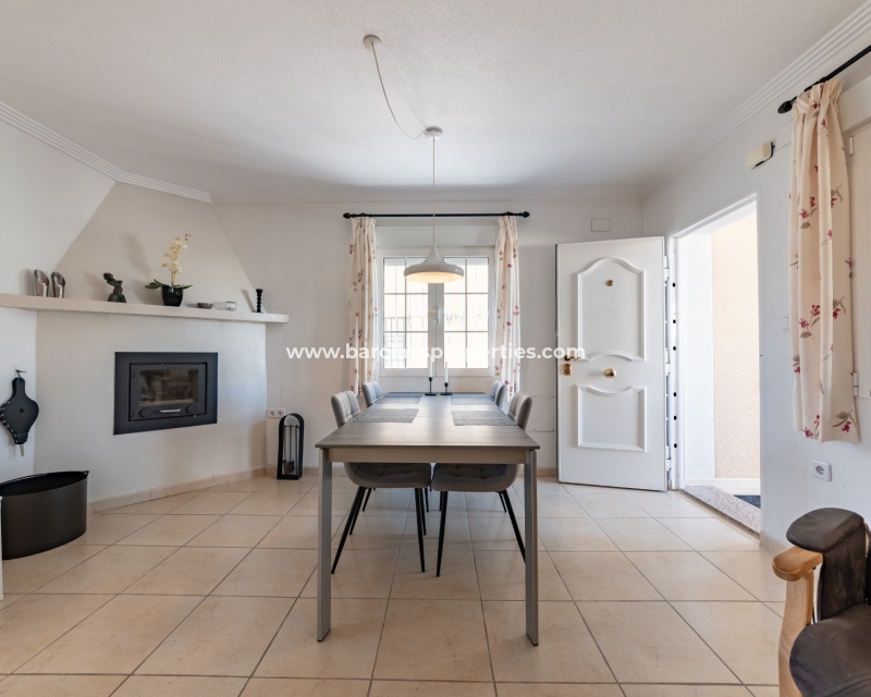 Wederverkoop - Vrijstaande Villa - Urb. La Marina