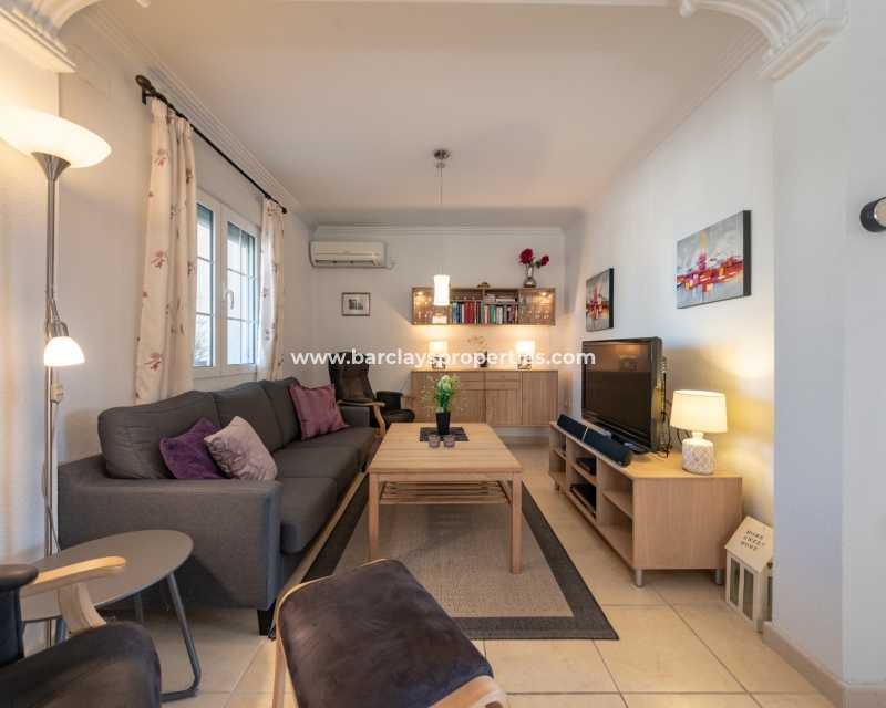 Wederverkoop - Vrijstaande Villa - Urb. La Marina