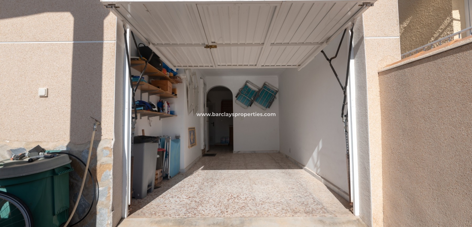 Wederverkoop - Vrijstaande Villa - Urb. La Marina