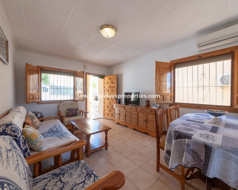 Wederverkoop - Vrijstaande Villa - Urb. La Marina