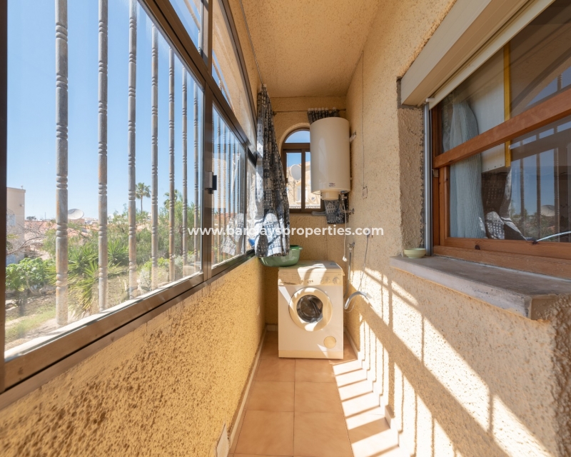 Wederverkoop - Vrijstaande Villa - Urb. La Marina