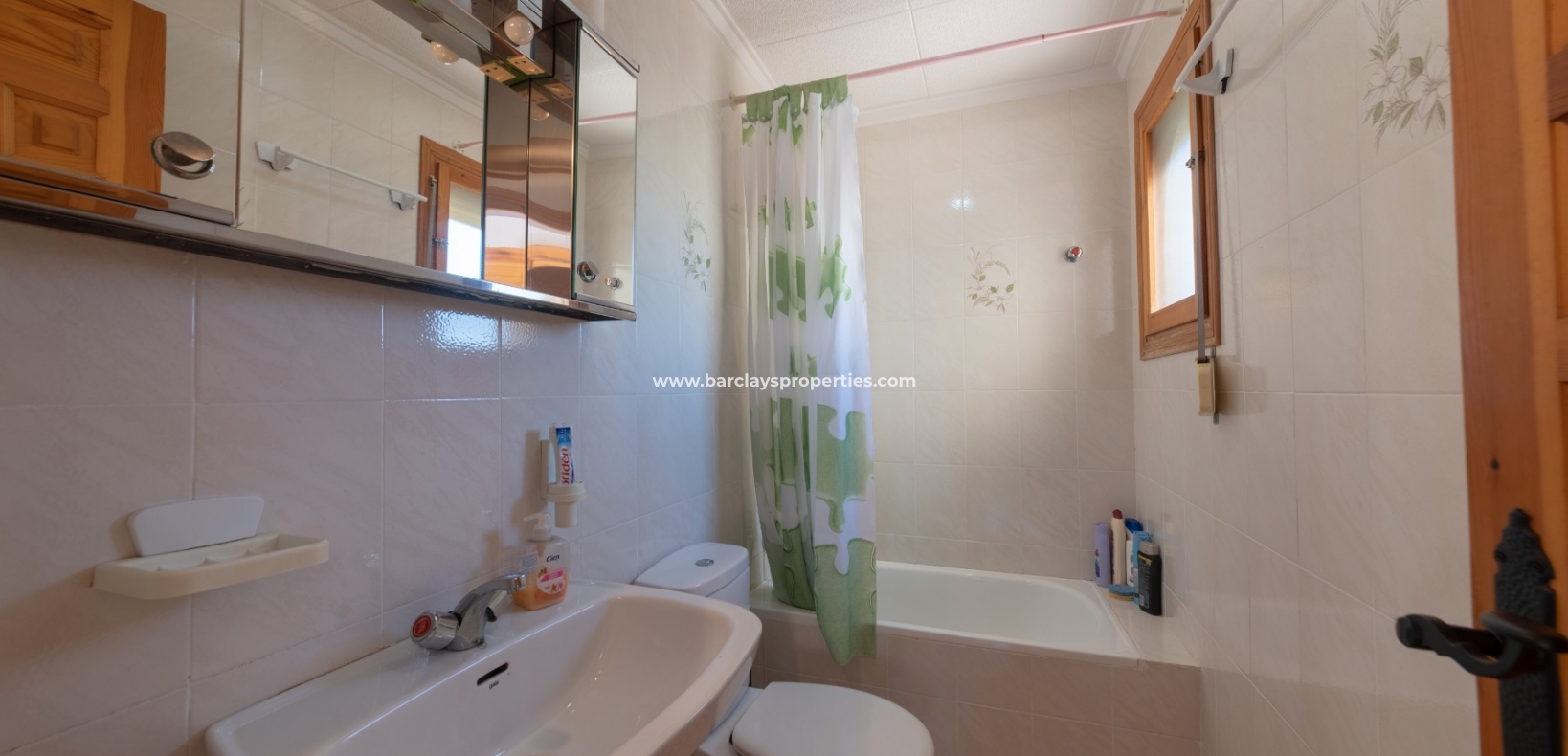 Wederverkoop - Vrijstaande Villa - Urb. La Marina