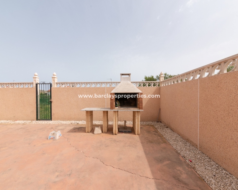 Wederverkoop - Vrijstaande Villa - Urb. La Marina