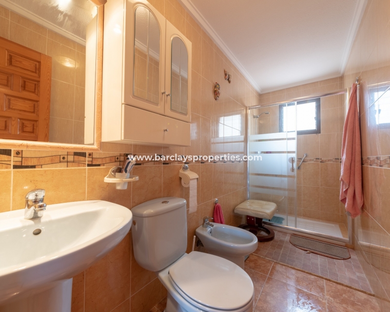 Wederverkoop - Vrijstaande Villa - Urb. La Marina