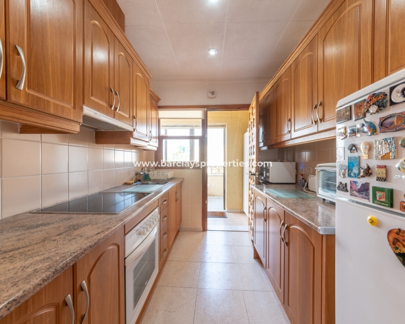 Wederverkoop - Vrijstaande Villa - Urb. La Marina