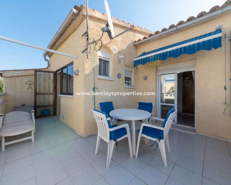 Wederverkoop - Vrijstaande Villa - Urb. La Marina