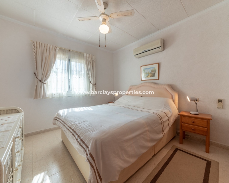 Wederverkoop - Vrijstaande Villa - Urb. La Marina