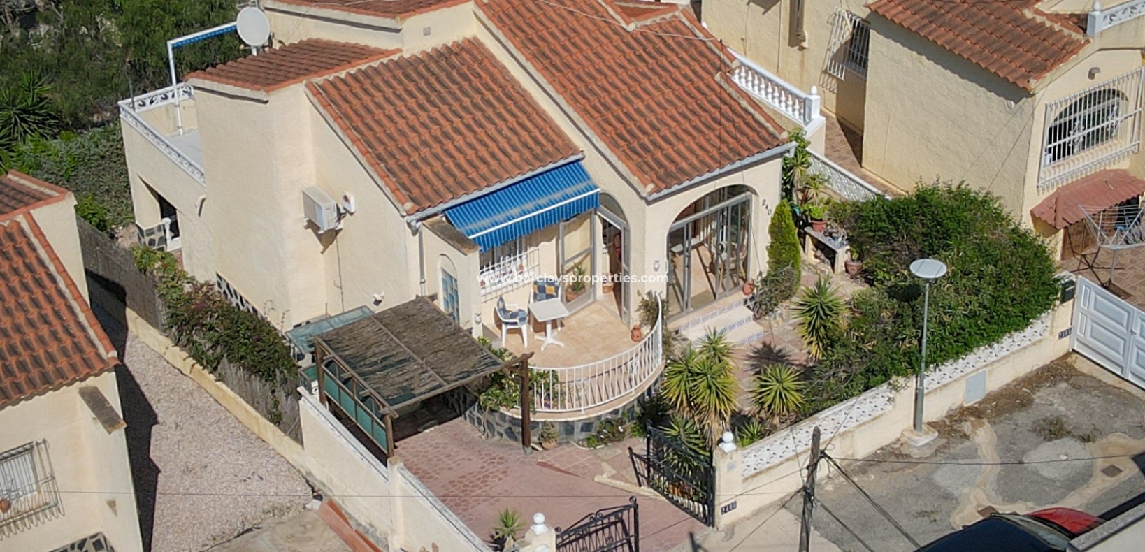 Wederverkoop - Vrijstaande Villa - Urb. La Marina