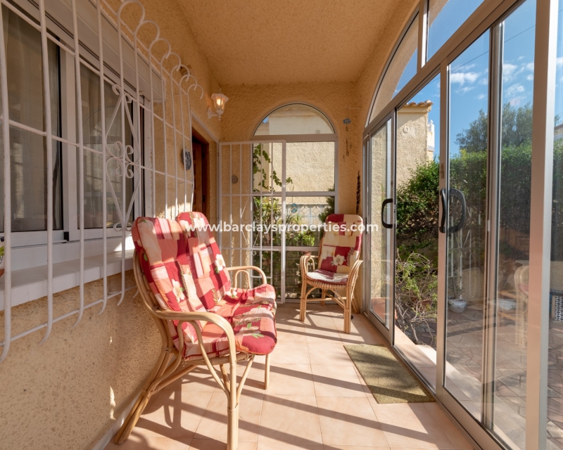 Wederverkoop - Vrijstaande Villa - Urb. La Marina