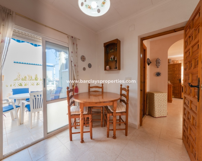 Wederverkoop - Vrijstaande Villa - Urb. La Marina