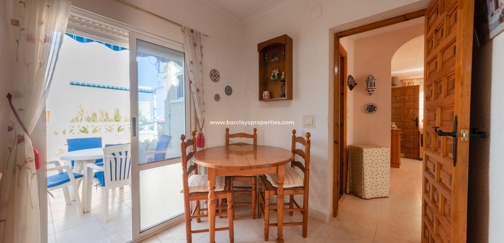 Wederverkoop - Vrijstaande Villa - Urb. La Marina